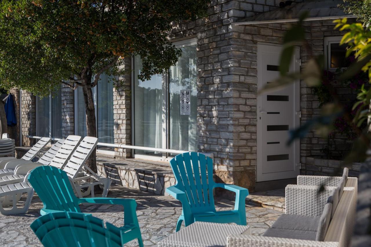 Ferienhaus ToMa Cesarica Exterior foto